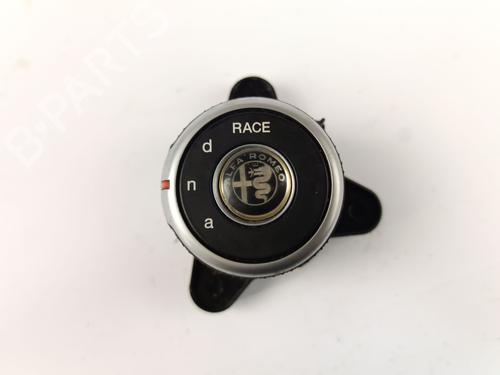 Mando ALFA ROMEO GIULIA (952_) 2.2 D (952AEM250, 952AEA250) (150 hp) 31639012