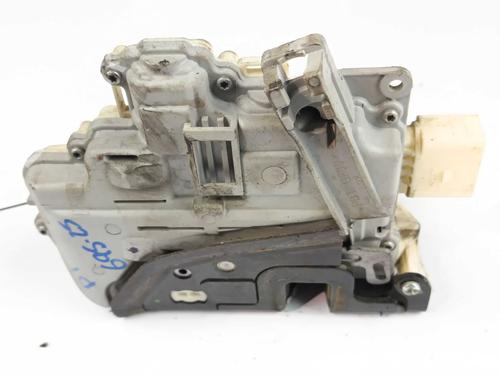 Front left lock VW EOS (1F7, 1F8) 2.0 TDI 16V | BP30330657C98 - Image 4