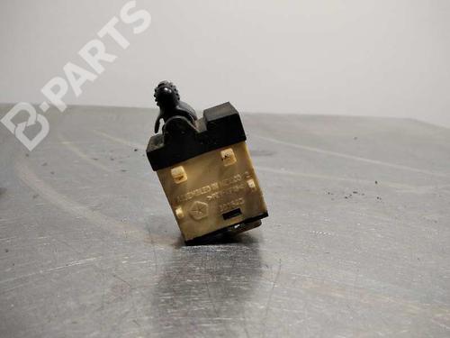 Left rear window switch JEEP CHEROKEE (KJ) 2.8 CRD | BP9979664I29 