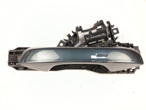 Used Front right exterior door handle Front right exterior door handle CUPRA FORMENTOR (KM7, KMP) 1.5 TSI (150 hp) 34194781 34194781