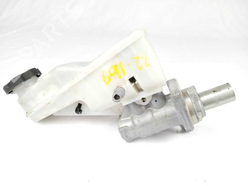 Used Brake master cylinder Brake master cylinder 10747696 10747696