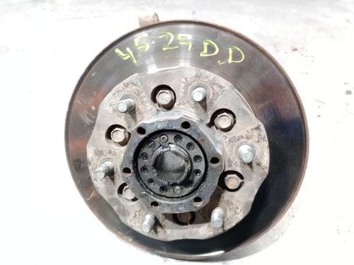 Used Right front steering knuckle NISSAN TERRANO II (R20) 2.7 TDi 4WD (125 hp) 23502094