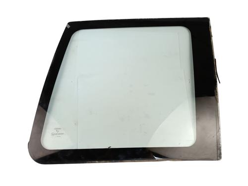 Panel rude bagtil højre Panel rude bagtil højre NISSAN TERRANO II (R20) 2.7 TD 4WD (101 hp) 33796236 33796236