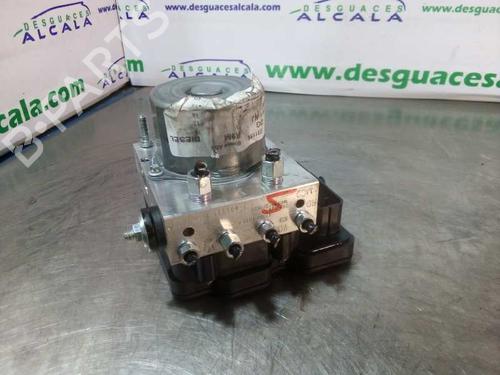 Used ABS pump RENAULT KADJAR (HA_, HL_) 1.6 dCi 130 (HLA4) (130 hp) 11363875