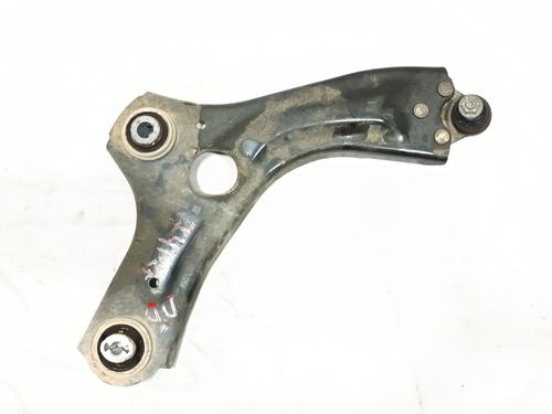 Used Right front suspension arm NISSAN JUKE (F16_) 1.0 (114 hp) 30770357