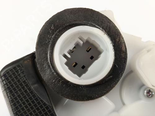 Rear left lock TOYOTA YARIS (_P13_) 1.5 Hybrid (NHP130_, NHP130) | BP28514856C100