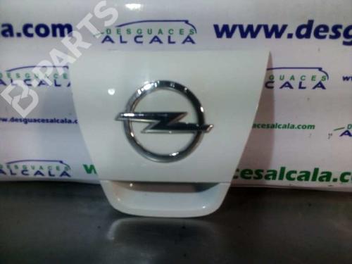 Used Tailgate handle OPEL ASTRA J (P10) [2009-2016]  9993196