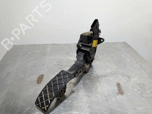 Used Pedal Pedal 10752687 10752687