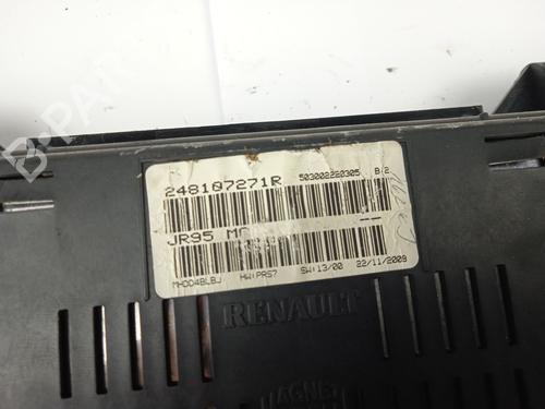 Instrument cluster RENAULT SCÉNIC III (JZ0/1_)  | BP15983756C47