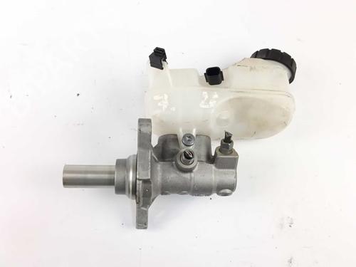 Used Brake master cylinder Brake master cylinder DACIA DUSTER (HM_) 1.3 TCe 150 (HMM3) (150 hp) 32060190 32060190