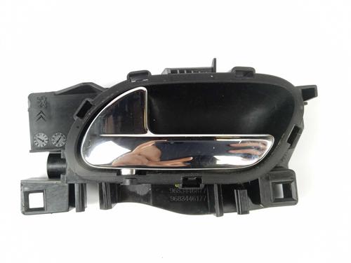Used Front left interior door handle Front left interior door handle 13927504 13927504