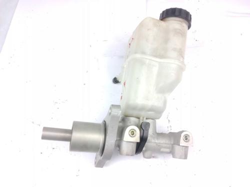 Used Brake master cylinder Brake master cylinder 18658840 18658840
