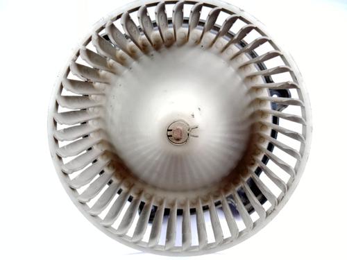 Used Heater blower motor KIA SORENTO I (JC) 2.5 CRDi 4WD (140 hp) 17922552