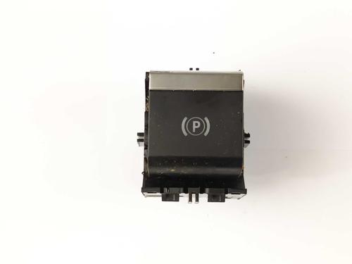 switch-citroen-c4-iii-ba_-bb_-bc_-2020-32977973 main image