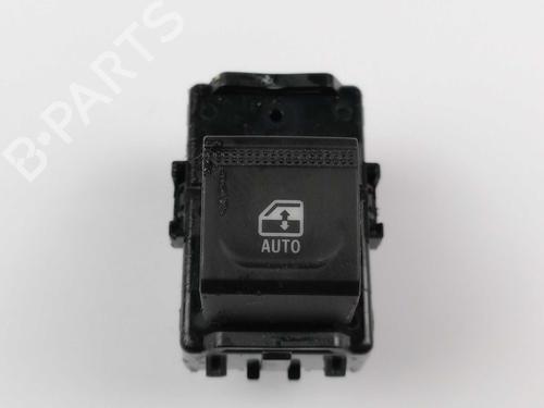 Used Right rear window switch Right rear window switch RENAULT CAPTUR II (HF_) LPG (HFMT) (101 hp) 22986623 22986623