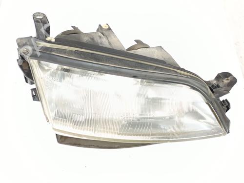 right-headlight-opel-vectra-b-j96-1995-1996-1997-1998-1999-2000-2001-2002-2003-2004-32228560 main image