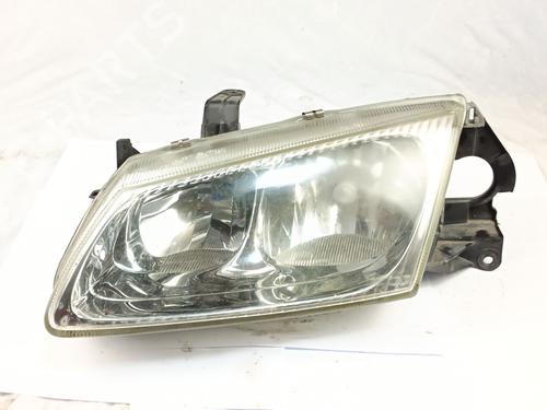 Używane Lampa przednia lewa NISSAN ALMERA II (N16) 2.2 Di (110 hp) 31306613