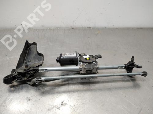 Used Front wiper motor BMW 4 Coupe (F32, F82) 420 d (190 hp) 9982286