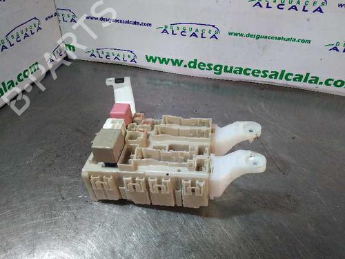 Used Fuse box Fuse box 9992720 9992720