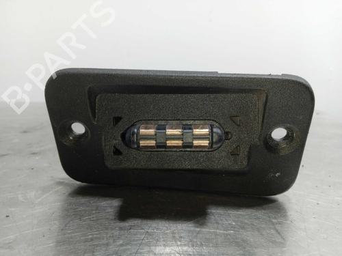 switch-vw-caddy-iv-mpv-sab-saj-10400167310-2015-10012646 main image