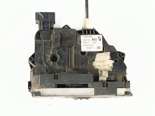 Used Front right lock Front right lock OPEL CORSA E (X15) 1.4 (08, 68) (90 hp) 33941498 33941498
