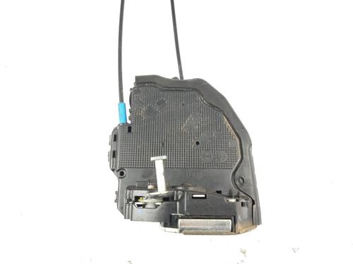 Used Rear left lock TOYOTA AURIS (_E18_) 1.4 D-4D (NDE180_, NDE180R) (90 hp) 24128714