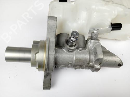 Brake master cylinder RENAULT MEGANE IV Grandtour (K9A/M/N_) 1.5 Blue dCi 115 (K9A6) | BP12213054M77 