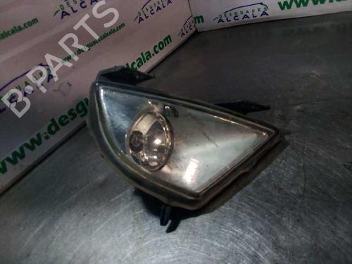 Used Right front fog light Right front fog light 9992865 9992865