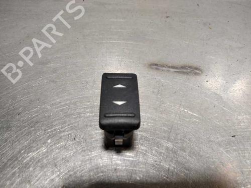 Used Right front window switch Right front window switch FORD KUGA I 2.0 TDCi (136 hp) 10093815 10093815