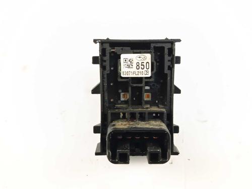 Left rear window switch SUBARU XV (GT) 2.0 i e-BOXER AWD (GTE) | BP31862494I29 - Image 2