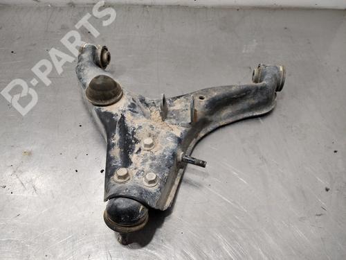 Højre fortil bærearm MITSUBISHI L200 / TRITON (KJ_, KK_, KL_) 2.4 DI-D (KJ0T) (154 hp) 10029244