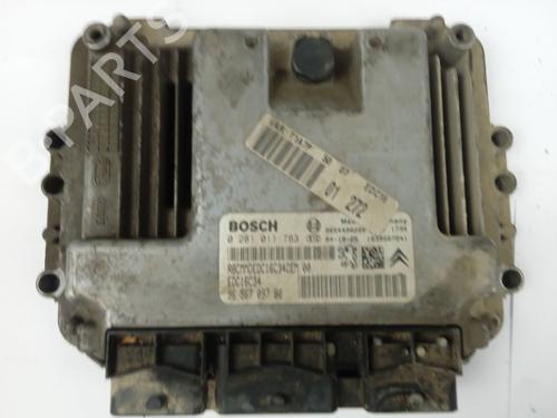 Used Engine control unit (ECU) PEUGEOT 206 Hatchback (2A/C) [1998-2012]  13474114