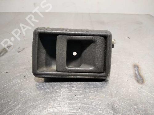Used Front right interior door handle Front right interior door handle 10179069 10179069