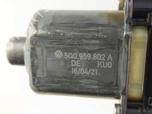 Right front window motor VW GOLF VIII (CD1, DA1) 1.0 eTSI | BP39237542E20 - Image 4