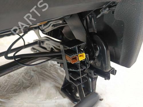 Left front seat FORD TOURNEO COURIER B460 MPV 1.5 TDCi | BP32860595C15 - Image 13
