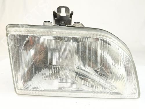 Used Right headlight FORD FIESTA III (GFJ) 1.8 D (60 hp) 28576572