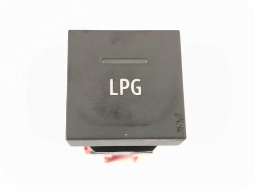 switch-dacia-sandero-iii-2021-29433067 main image