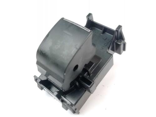 right-rear-window-switch-toyota-corolla-saloon-_e21_-3551b191d-2019-18407931 main image