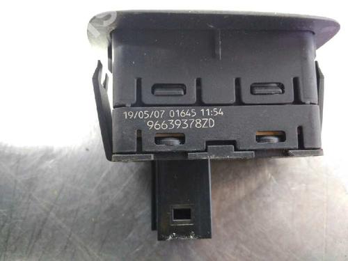 Right rear window switch CITROËN C4 Picasso I MPV (UD_)  | BP9990801I28 