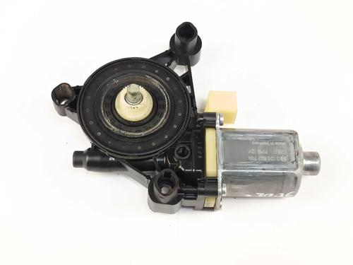right-front-window-motor-audi-a4-b9-8w2-8wc-2015-33989744 main image