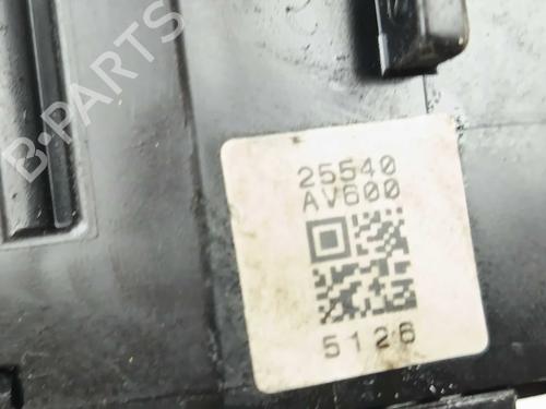 Forlygtekontakt NISSAN PRIMERA Hatchback (P12) 1.9 dCi | BP26650079I24 - Image 3