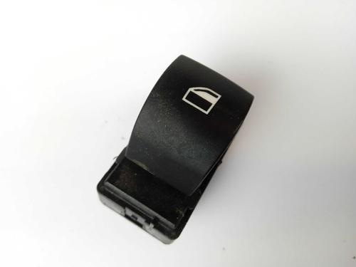 Used Right front window switch Right front window switch BMW X1 (E84) xDrive 20 d (177 hp) 13560405 13560405