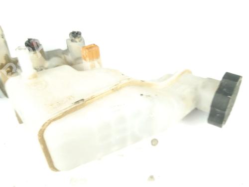Brake master cylinder HYUNDAI i30 (GD) 1.4 | BP18526804M77 