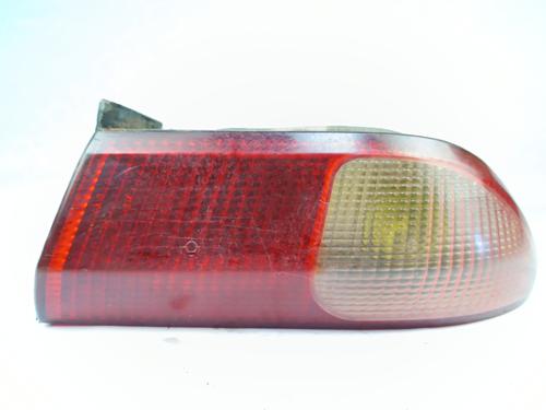 Używane Lampa tylna prawa ALFA ROMEO 156 (932_) 1.9 JTD (932B2) (105 hp) 31306576