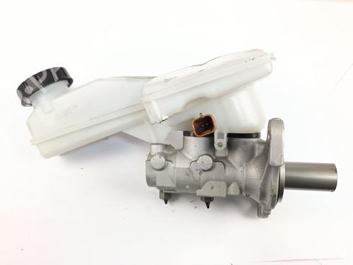 Used Brake master cylinder JEEP AVENGER (J2) Electric (156 hp) 31587603
