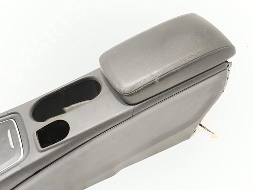 Armrest / Center console MERCEDES-BENZ CLA Coupe (C117) CLA 200 CDI / d (117.308) | BP29123641I20 