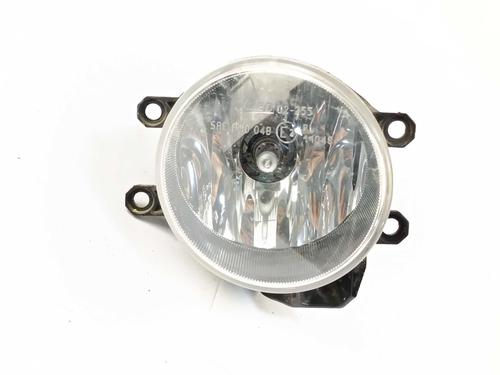 right-front-fog-light-toyota-c-hr-_x1_-2016-33977697 main image