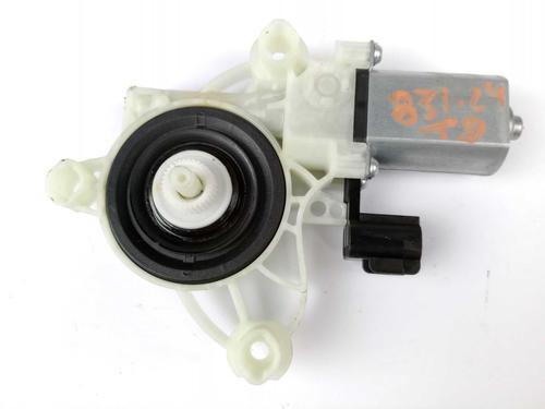 Motor do elevador de vidro trás direito Motor do elevador de vidro trás direito FORD PUMA (J2K, CF7) 1.0 EcoBoost mHEV (125 hp) 23129182 23129182