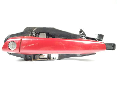 Used Front left exterior door handle PEUGEOT 5008 II (MC_, MJ_, MR_, M4_) 1.2 THP (MRHNYH, MRHNYW, MRHNSJ, MRHNSU, MRHNSM) (131 hp) 15766159