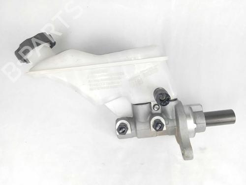 Used Brake master cylinder Brake master cylinder 10617552 10617552